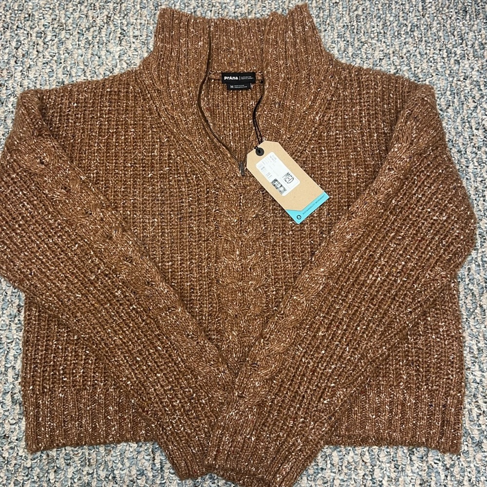 Women’s Creek knit Sweater